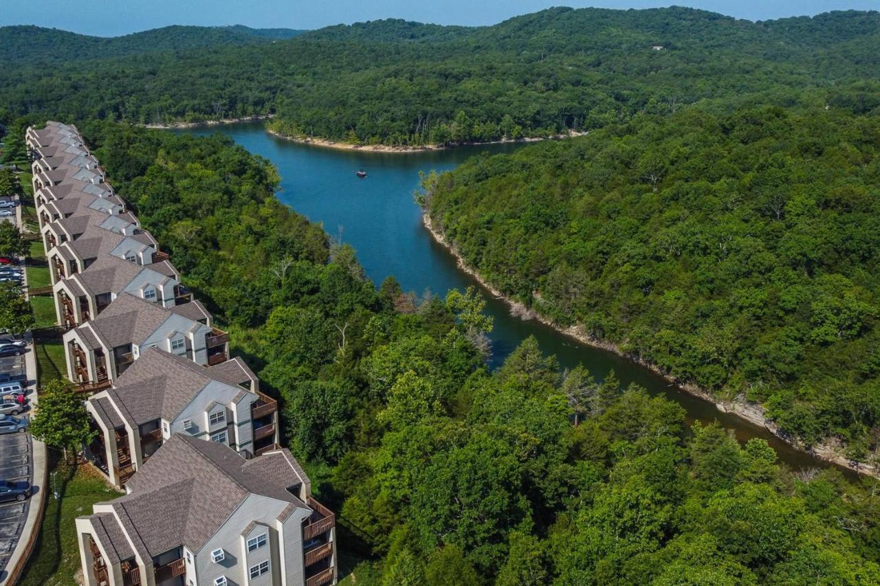 Eagle Nest Resort Pristine Dream Брэнсон Экстерьер фото